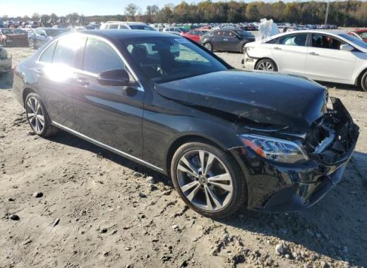 Mercedes - C300 - 2019 - Black - 80871394
