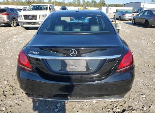 Mercedes - C300 - 2019 - Black - 80871394
