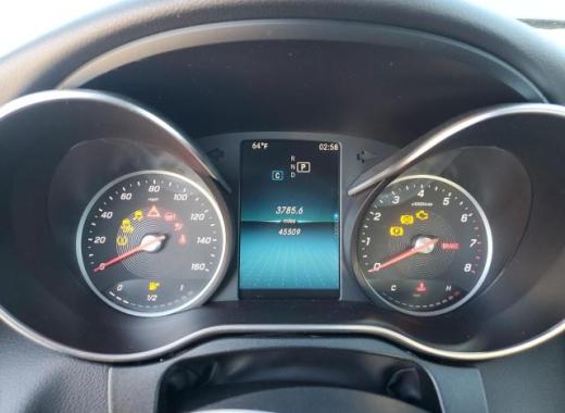 Mercedes - C300 - 2019 - Black - 80871394