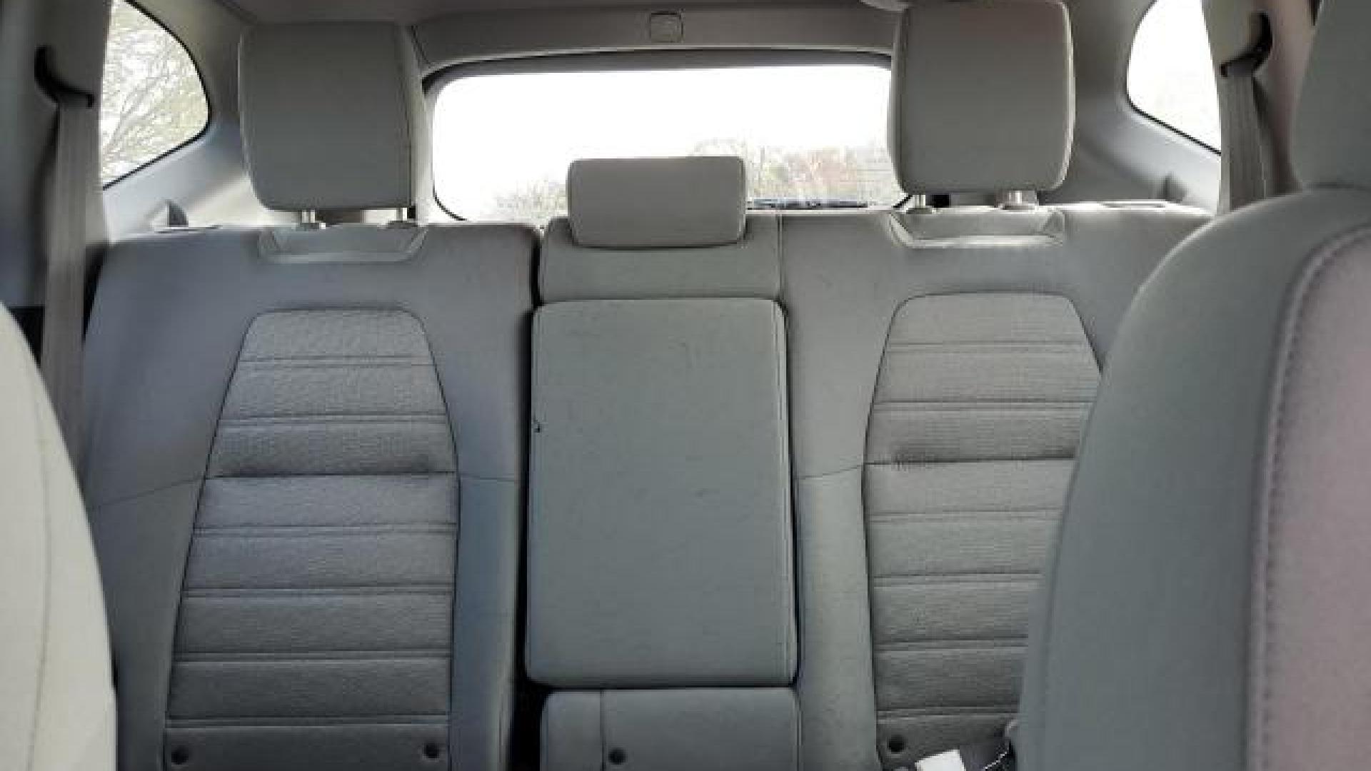 Honda - Cr-V - 2017 - Grey - 81180104