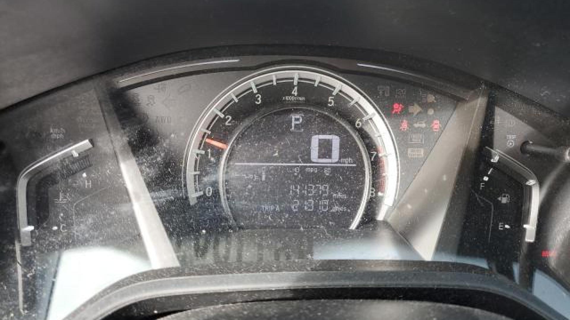 Honda - Cr-V - 2017 - Grey - 81180104