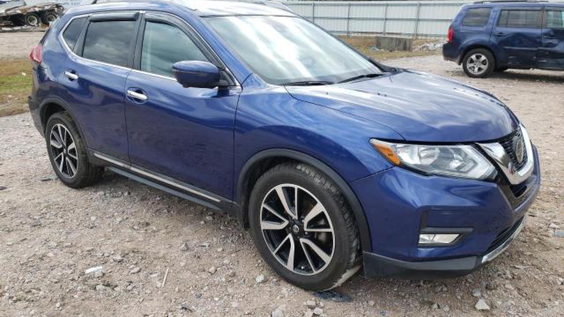 Nissan  - Rogue - 2019 - Blue - 81684634