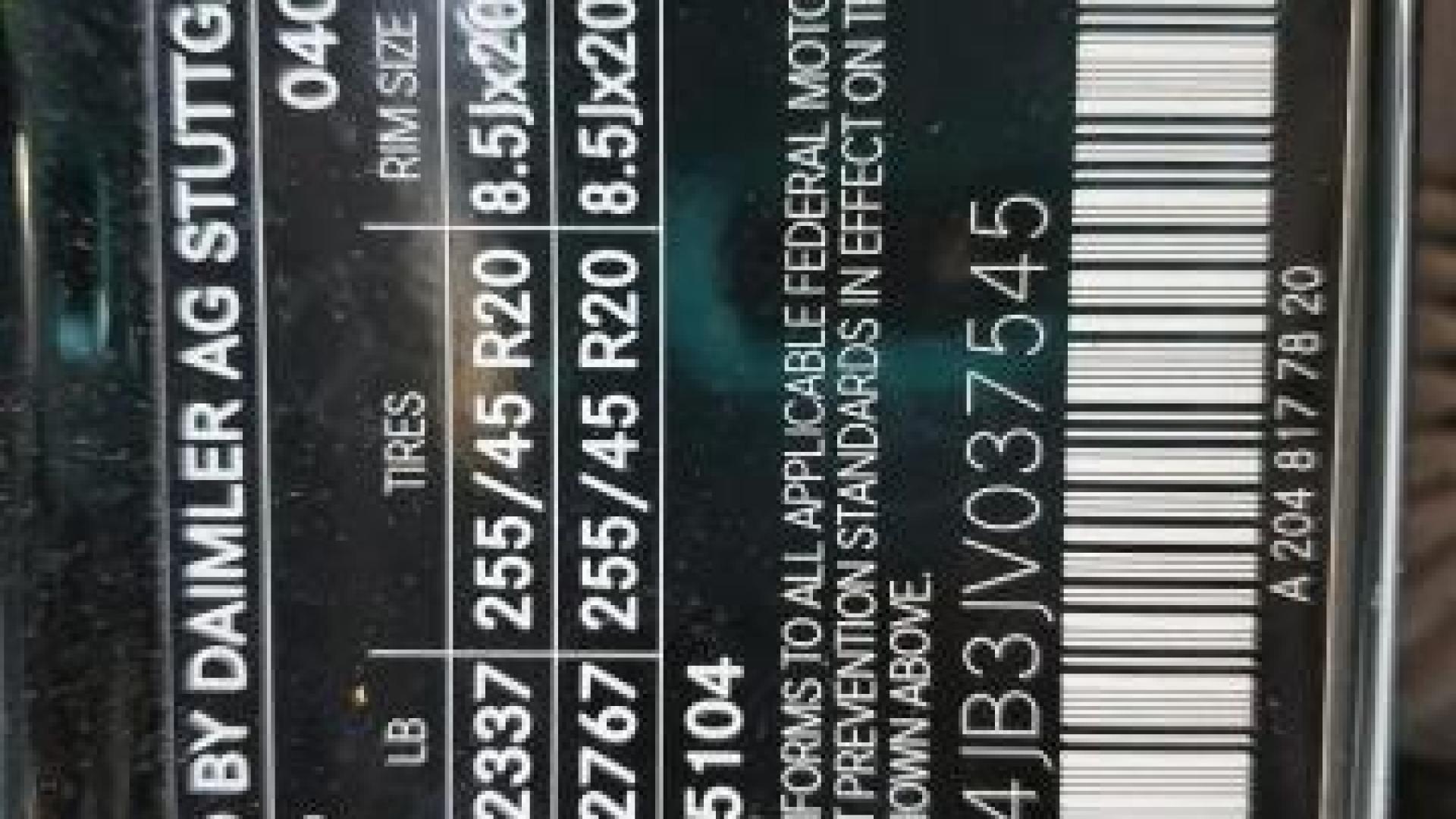 Mercedes - Glc300 - 2018 - Black - 81700824