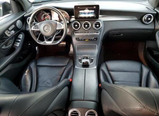 Mercedes - Glc300 - 2018 - Black - 81700824