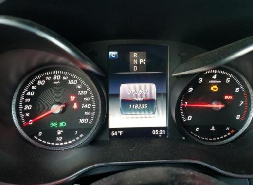 Mercedes - Glc300 - 2018 - Black - 81700824