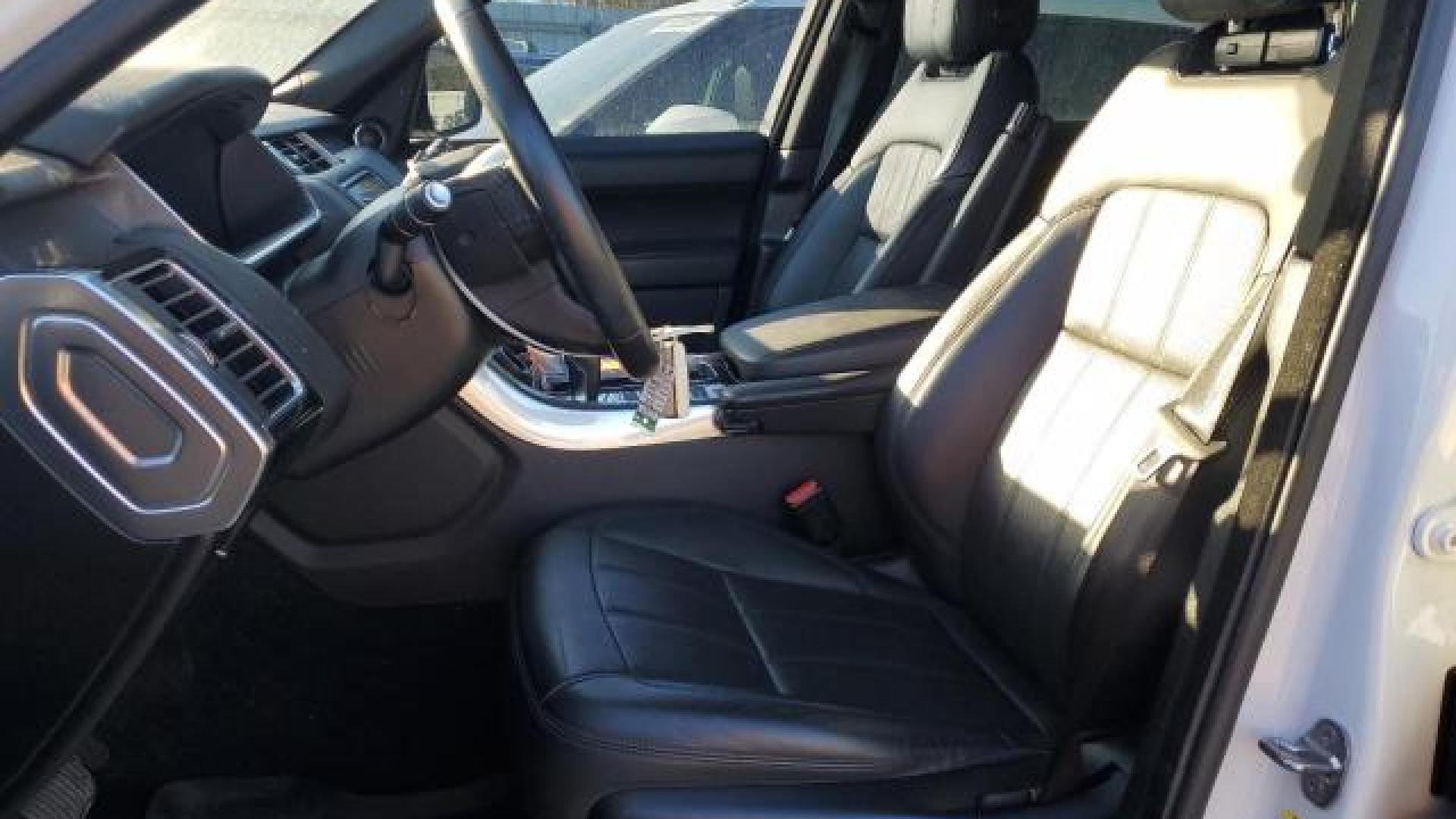 Range Rover - Sport - 2018 - White - 82288504