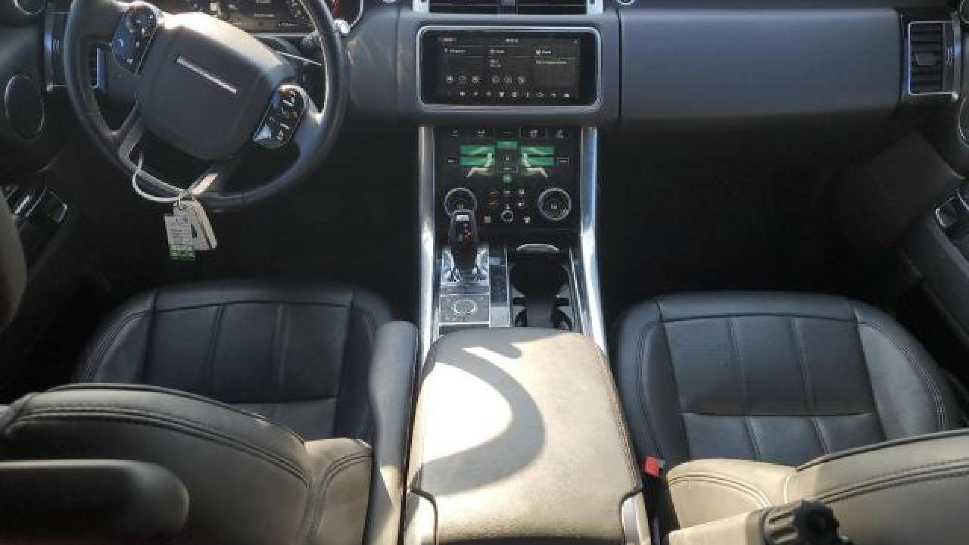 Range Rover - Sport - 2018 - White - 82288504