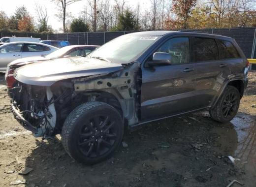 Jeep  - Grand Cherokee - 2017 - Grey - 82425304