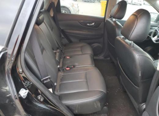 Nissan  - Rogue - 2017 - Black - 82680834