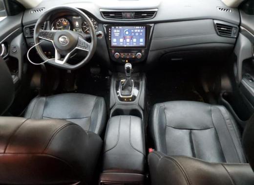 Nissan  - Rogue - 2017 - Black - 82680834