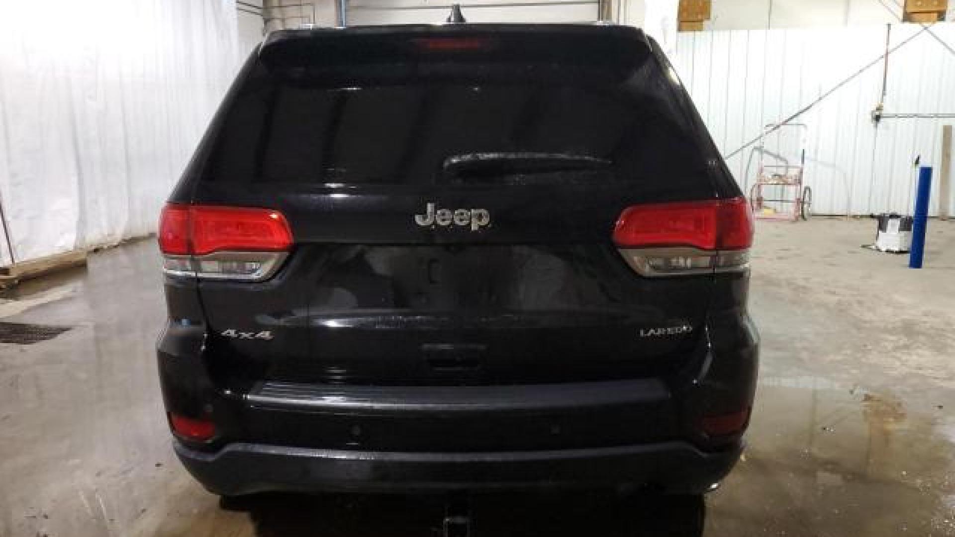 Jeep  - Grand Cherokee - 2019 - Black - 83519694