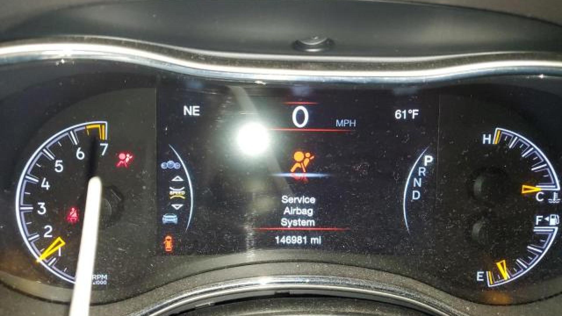 Jeep  - Grand Cherokee - 2019 - Black - 83519694