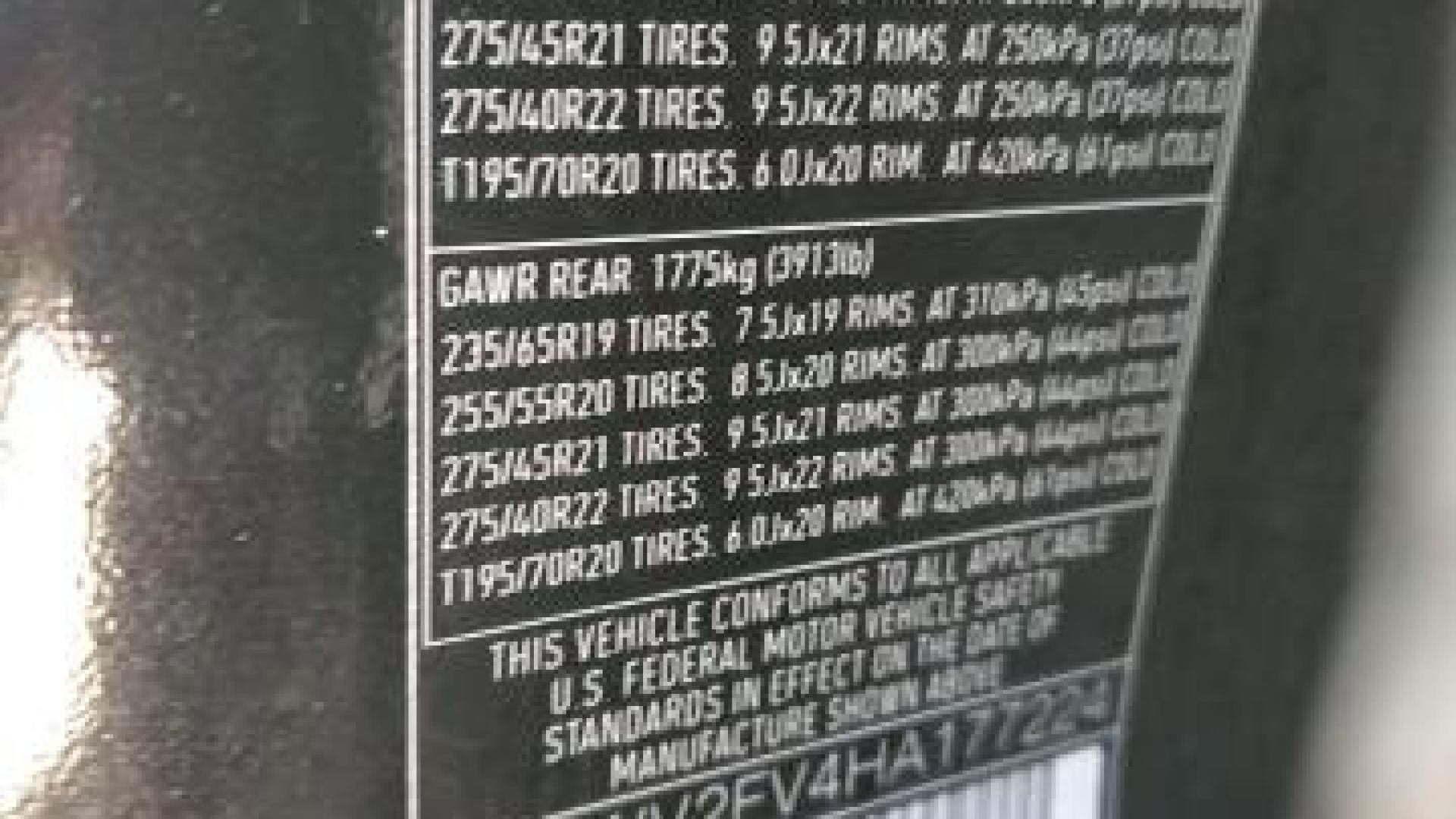 Range Rover - Sport - 2017 - Black - 83524854