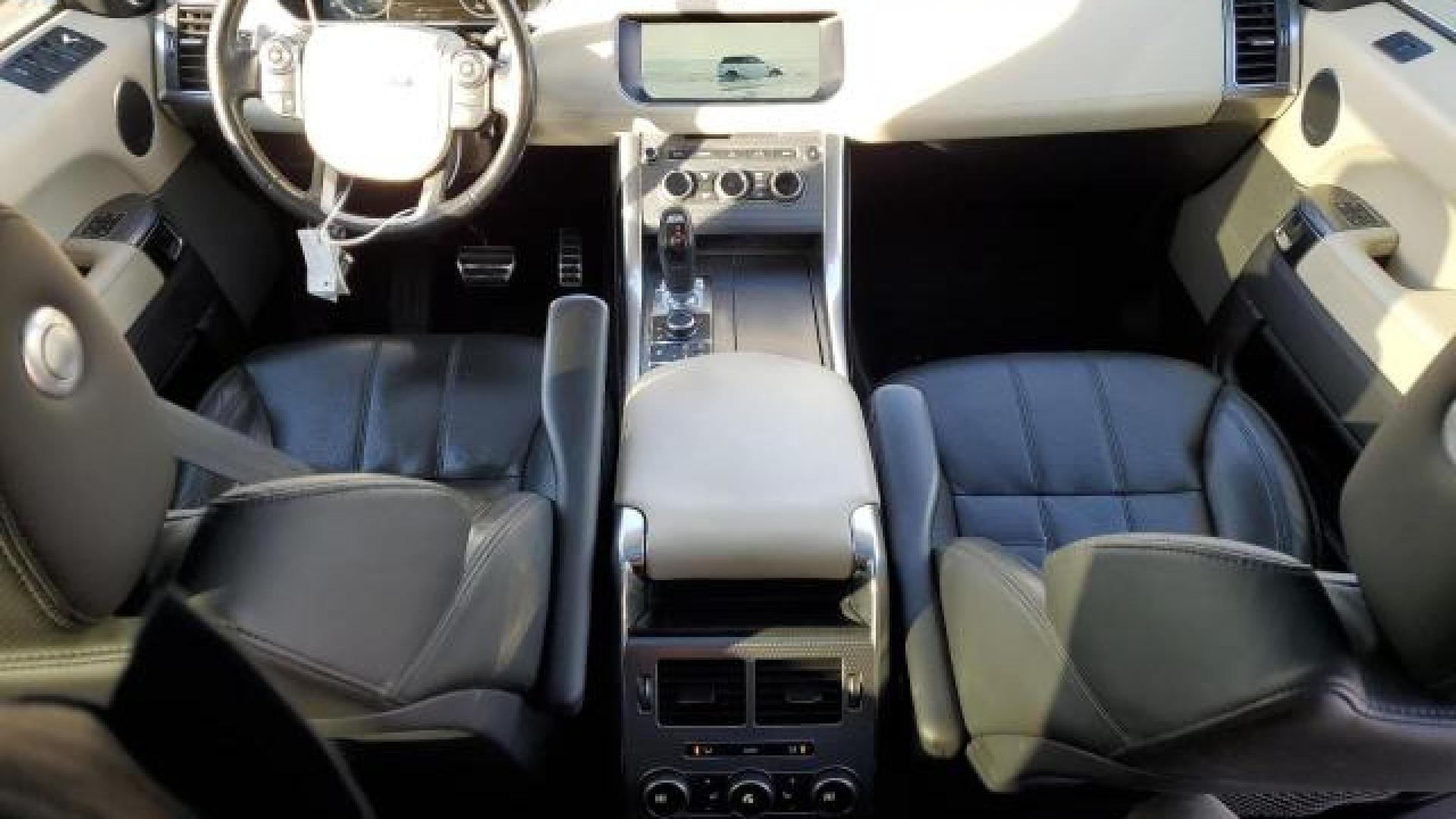 Range Rover - Sport - 2017 - Black - 83524854