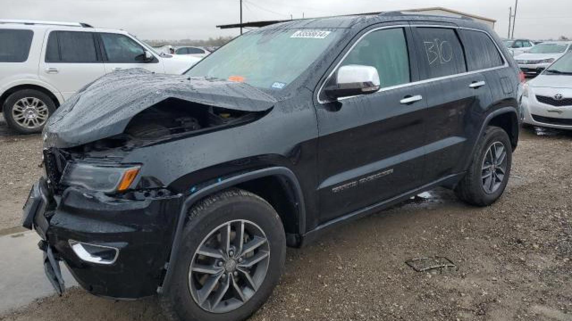 Jeep  - Grand Cherokee - 2017 - Black - 83558614