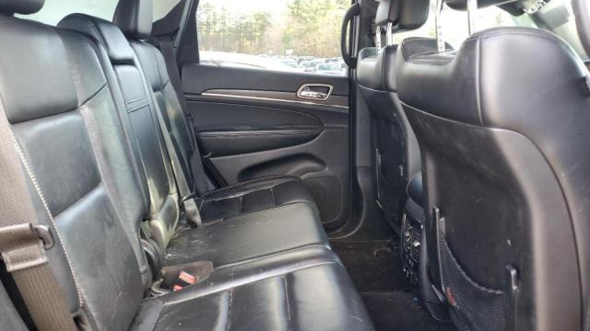 Jeep  - Grand Cherokee - 2017 - Black - 84446784