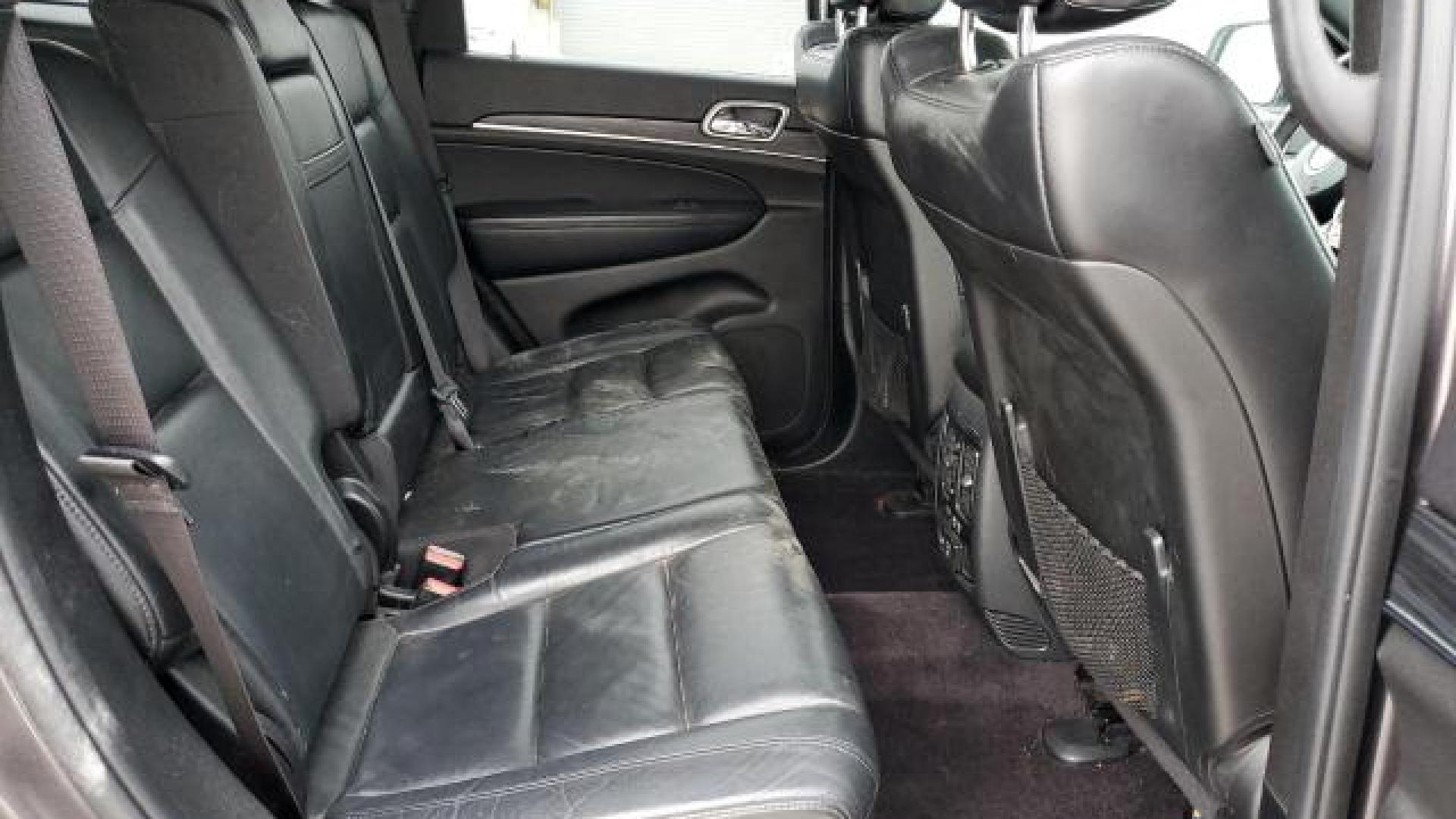 Jeep  - Grand Cherokee - 2019 - Grey - 84476694