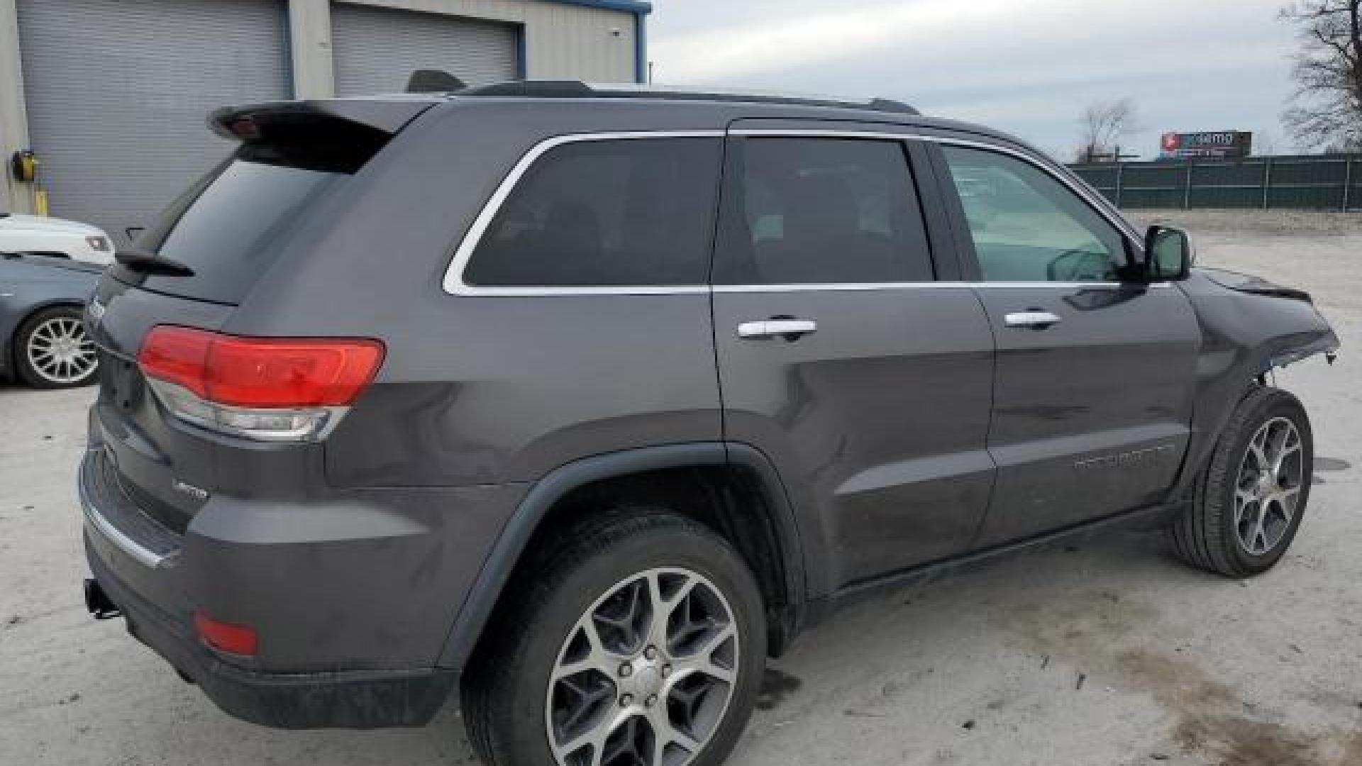 Jeep  - Grand Cherokee - 2019 - Grey - 84476694