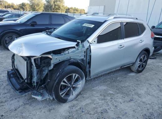 Nissan  - Rogue - 2017 - Silver - 84540834