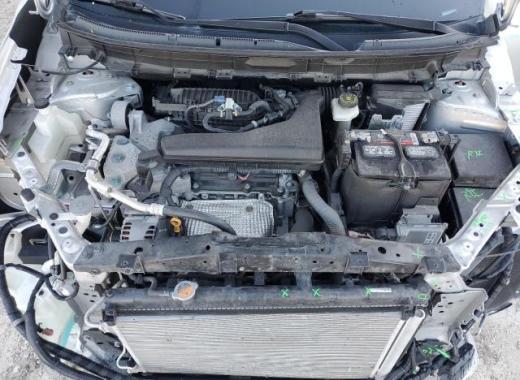 Nissan  - Rogue - 2017 - Silver - 84540834