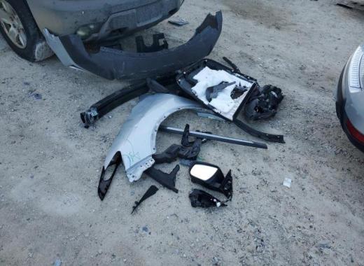 Nissan  - Rogue - 2017 - Silver - 84540834