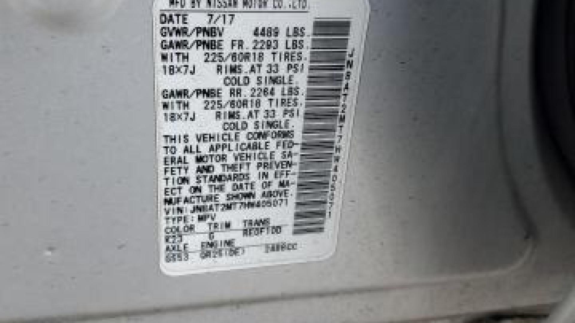 Nissan  - Rogue - 2017 - Silver - 84540834