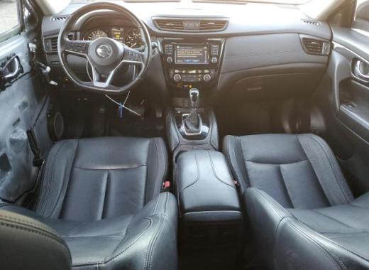 Nissan  - Rogue - 2017 - Silver - 84540834