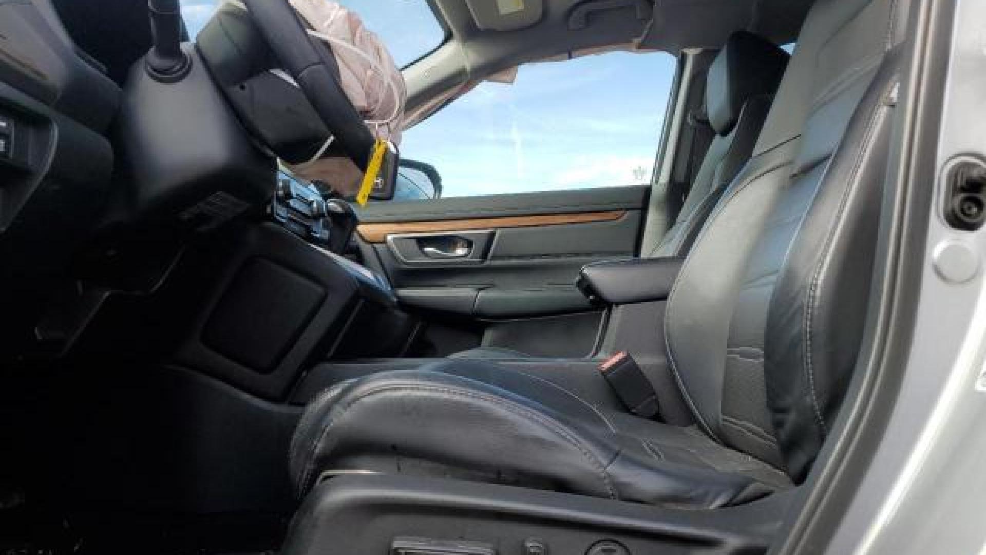 Honda - Cr-V - 2017 - Silver - 84910034