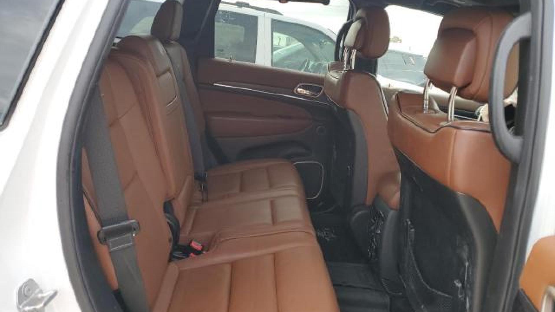 Jeep  - Grand Cherokee - 2017 - White - 85465874