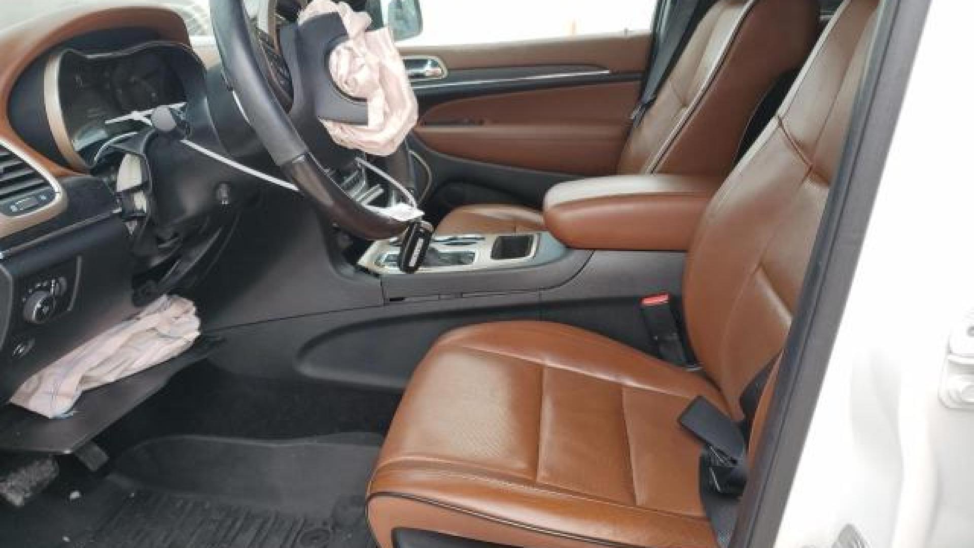 Jeep  - Grand Cherokee - 2017 - White - 85465874