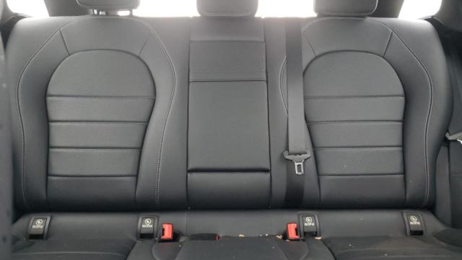 Mercedes - Glc300 - 2017 - Grey - 85485524