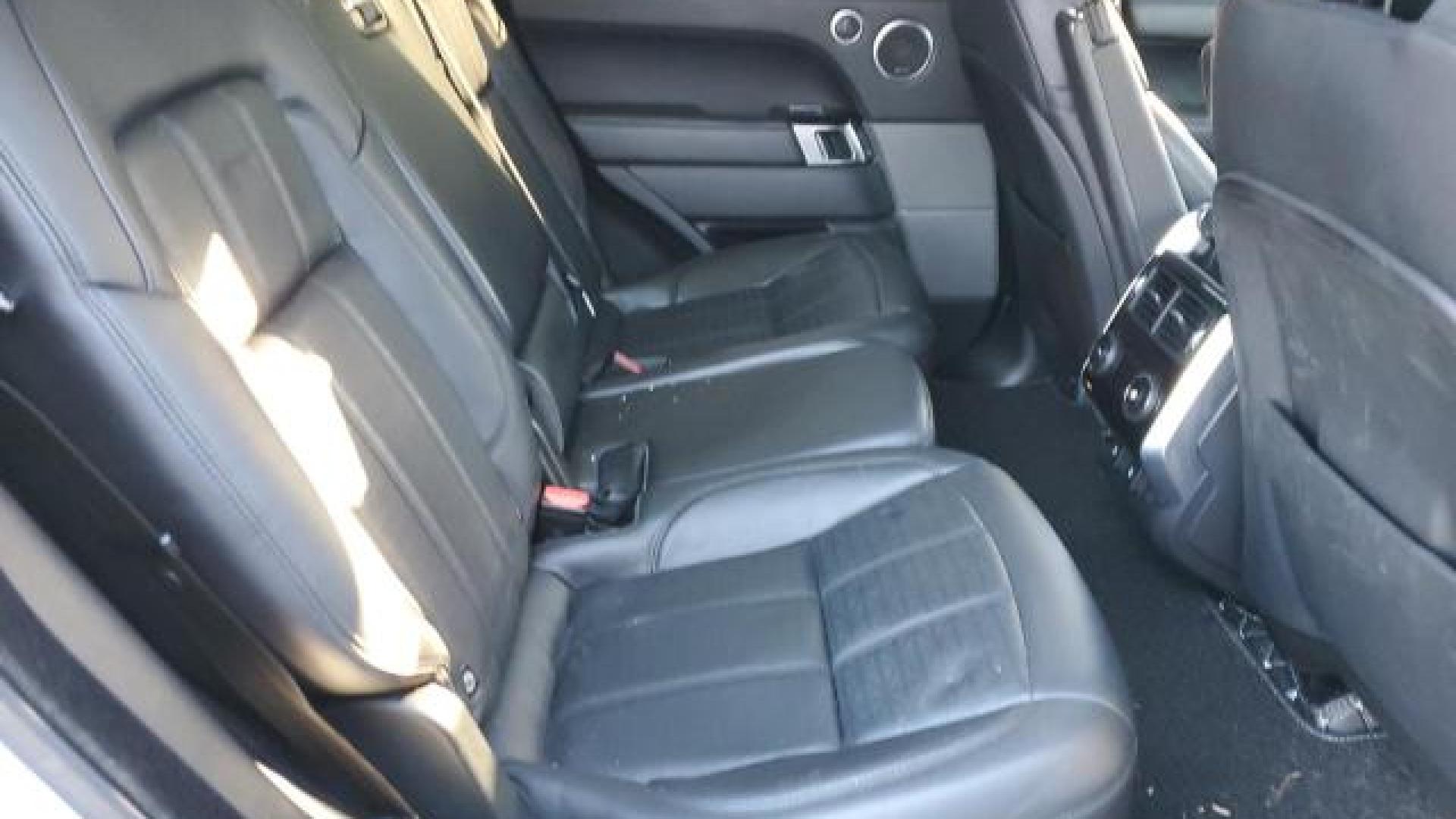 Range Rover - Sport - 2018 - White - 85554924