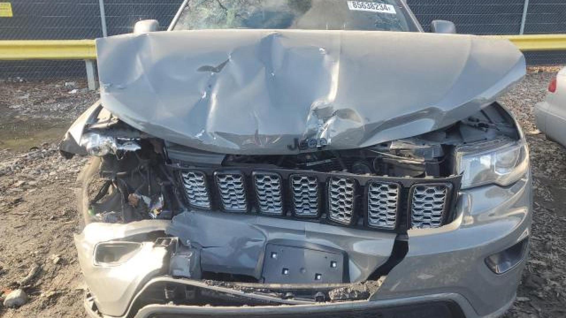 Jeep  - Grand Cherokee - 2019 - Nardo Grey - 85638234