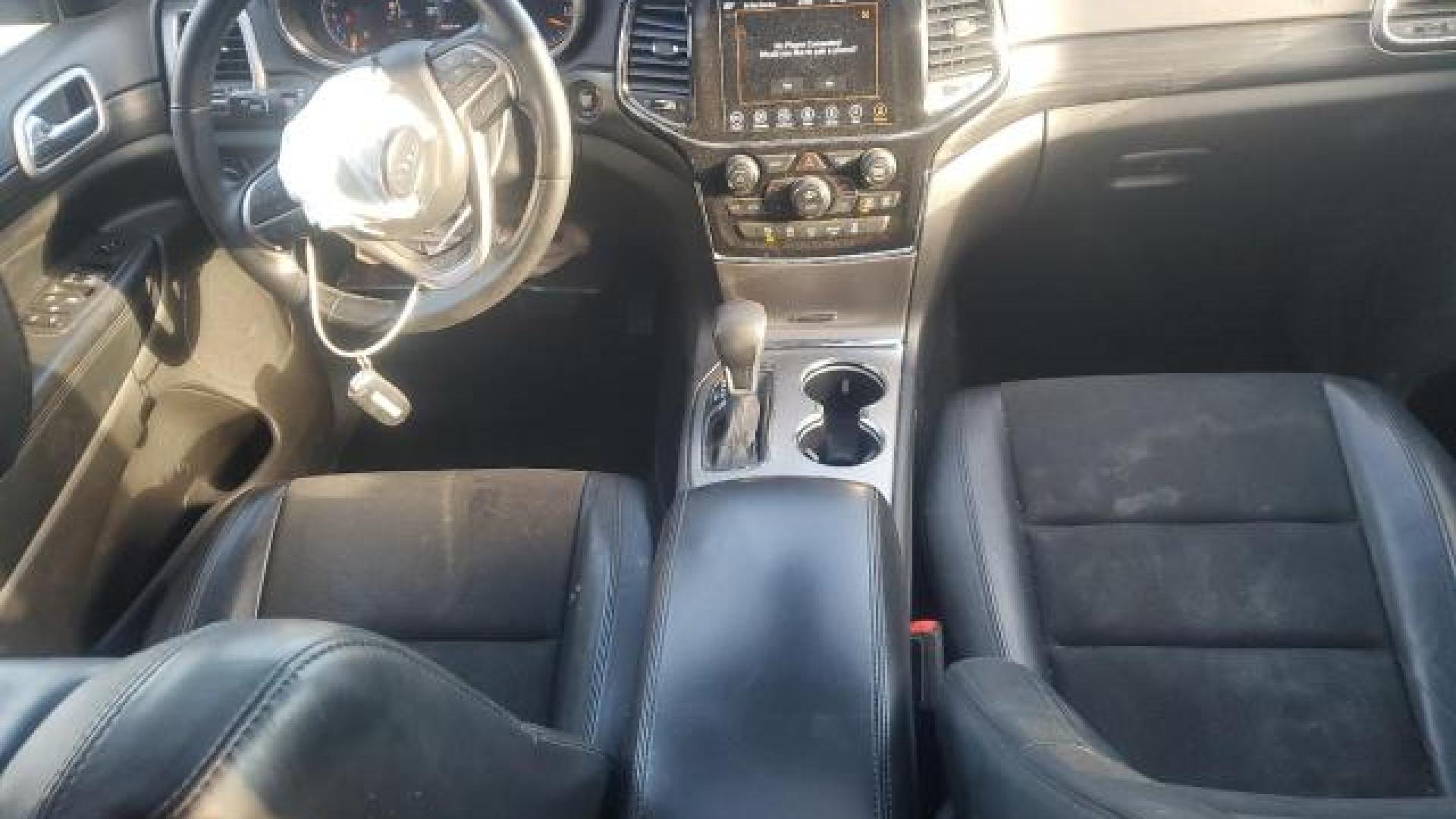 Jeep  - Grand Cherokee - 2019 - Nardo Grey - 85638234