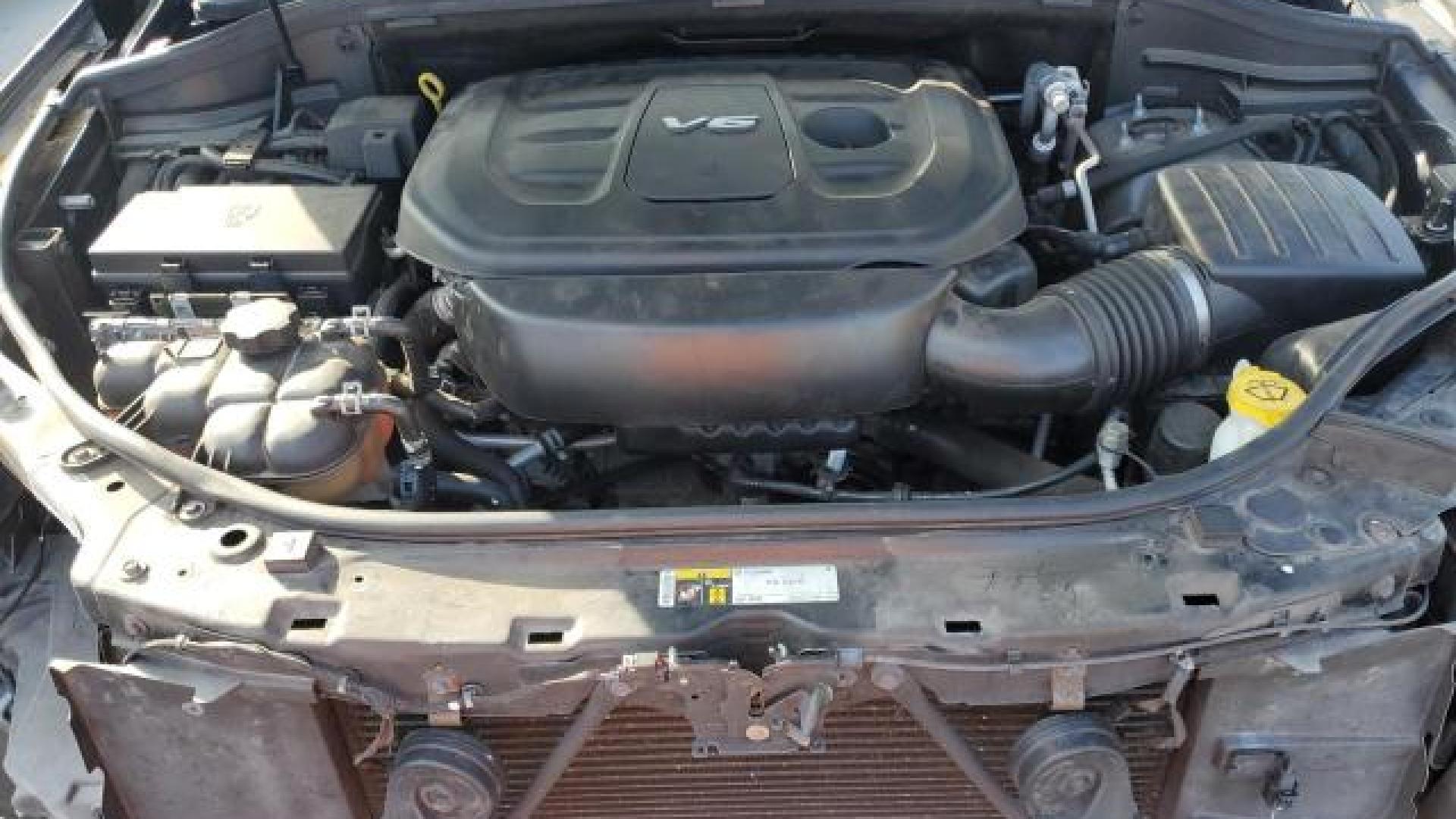 Jeep  - Grand Cherokee - 2017 - Grey - 85932234