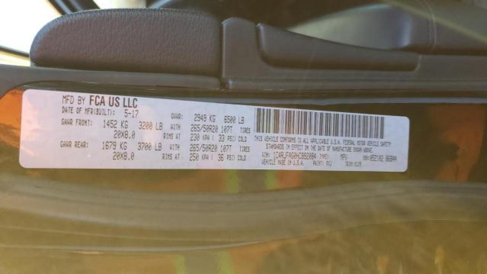 Jeep  - Grand Cherokee - 2017 - Black - 86405304