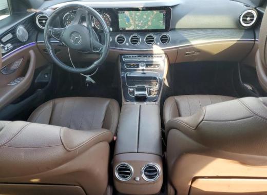 Mercedes - E300 - 2017 - White - 86614734