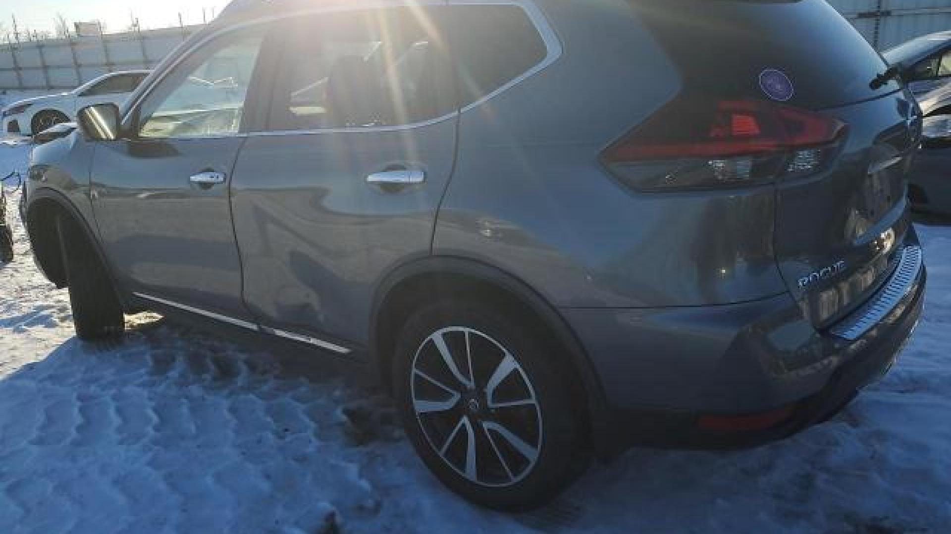 Nissan  - Rogue - 2018 - Grey - 86846644