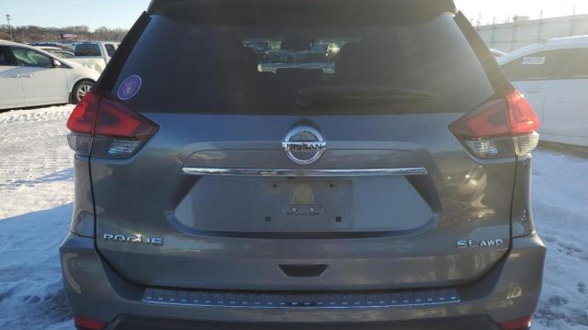 Nissan  - Rogue - 2018 - Grey - 86846644