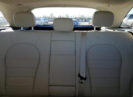 Mercedes - Glc300 - 2018 - White - 87005594