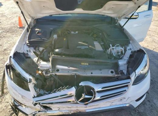 Mercedes - Glc300 - 2018 - White - 87005594