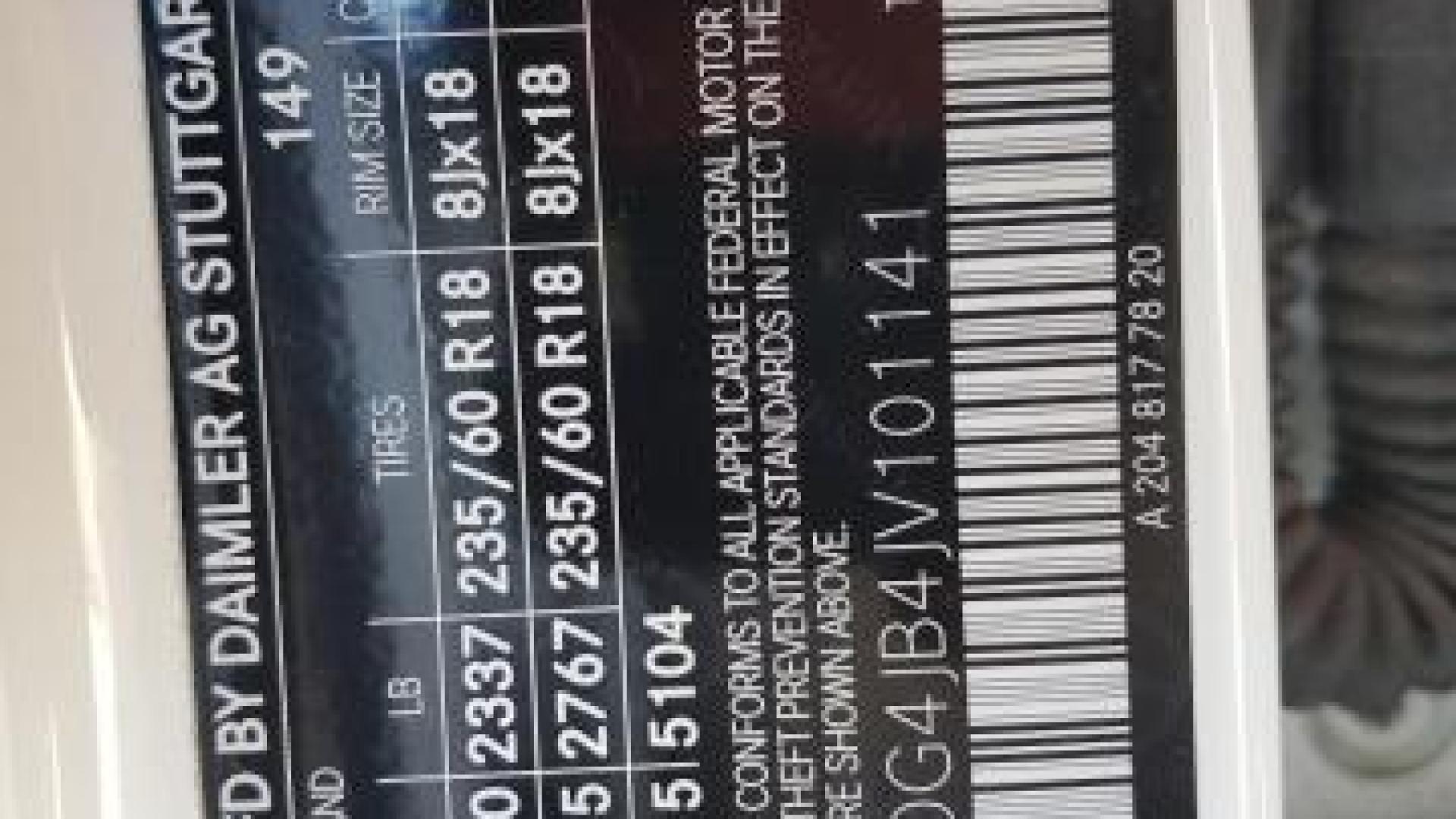 Mercedes - Glc300 - 2018 - White - 87005594