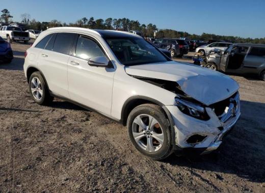 Mercedes - Glc300 - 2018 - White - 87005594