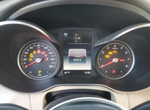 Mercedes - Glc300 - 2018 - White - 87005594