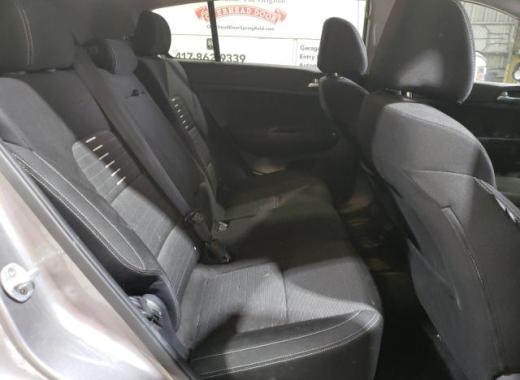 Kia - Sportage - 2018 - Grey - 87279894