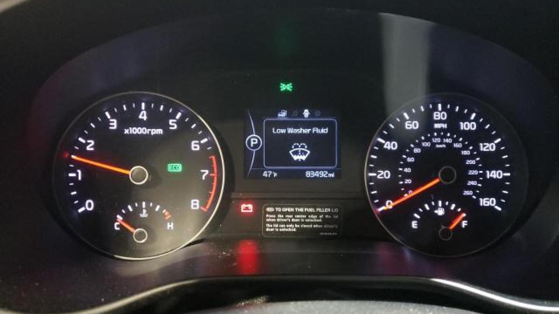 Kia - Sportage - 2018 - Grey - 87279894