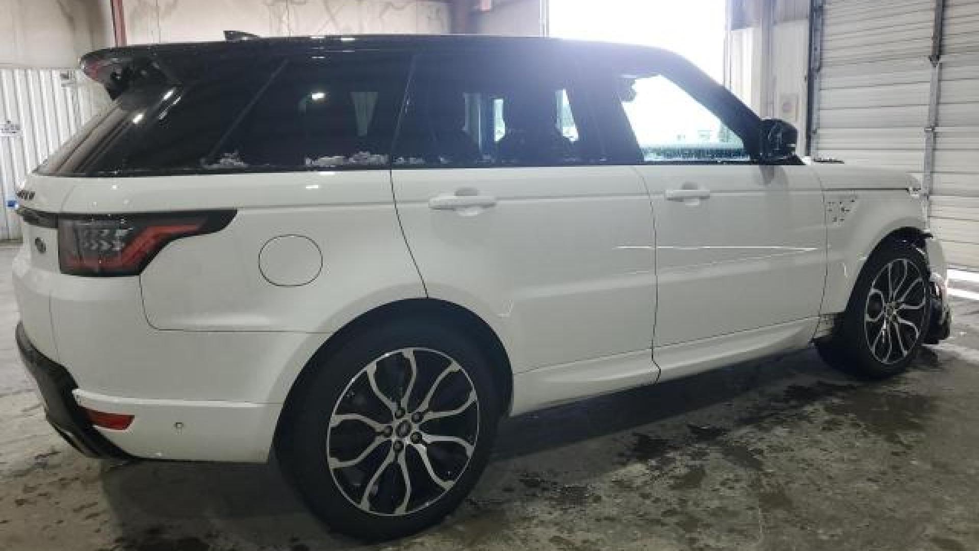 Range Rover - Sport - 2018 - White - 87431414