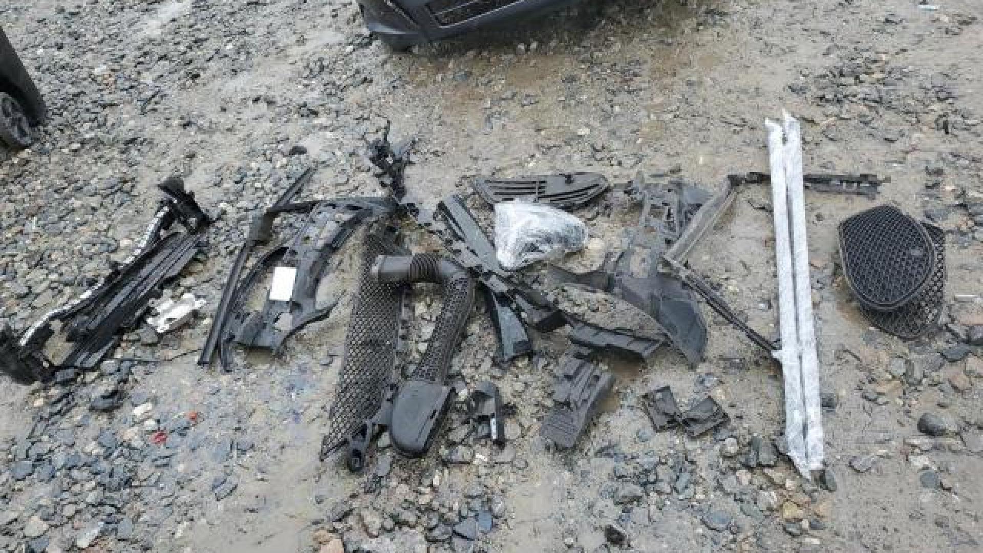 Mercedes - C300 - 2017 - White - 87703945