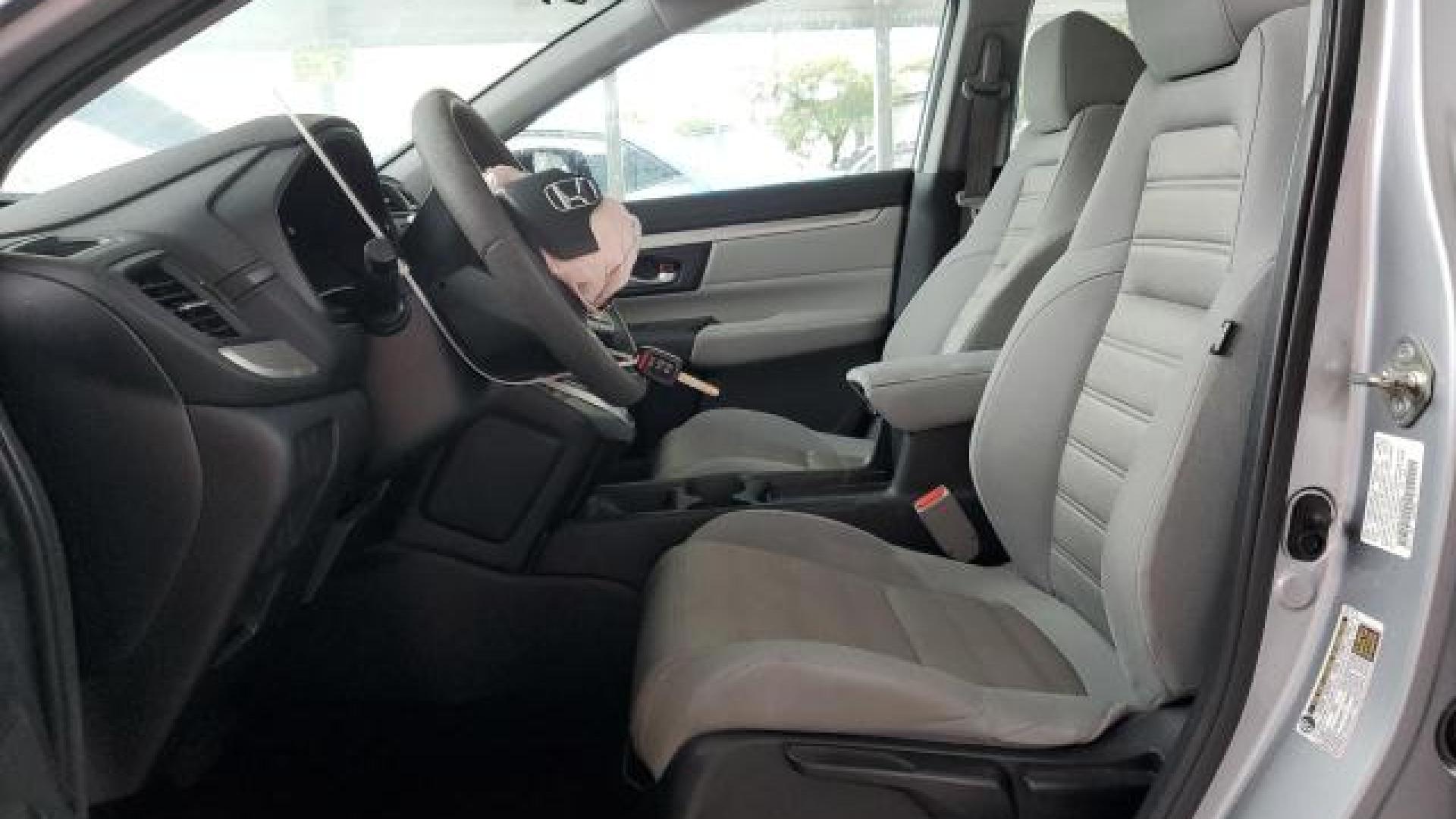 Honda - Cr-V - 2017 - Silver - 87889015