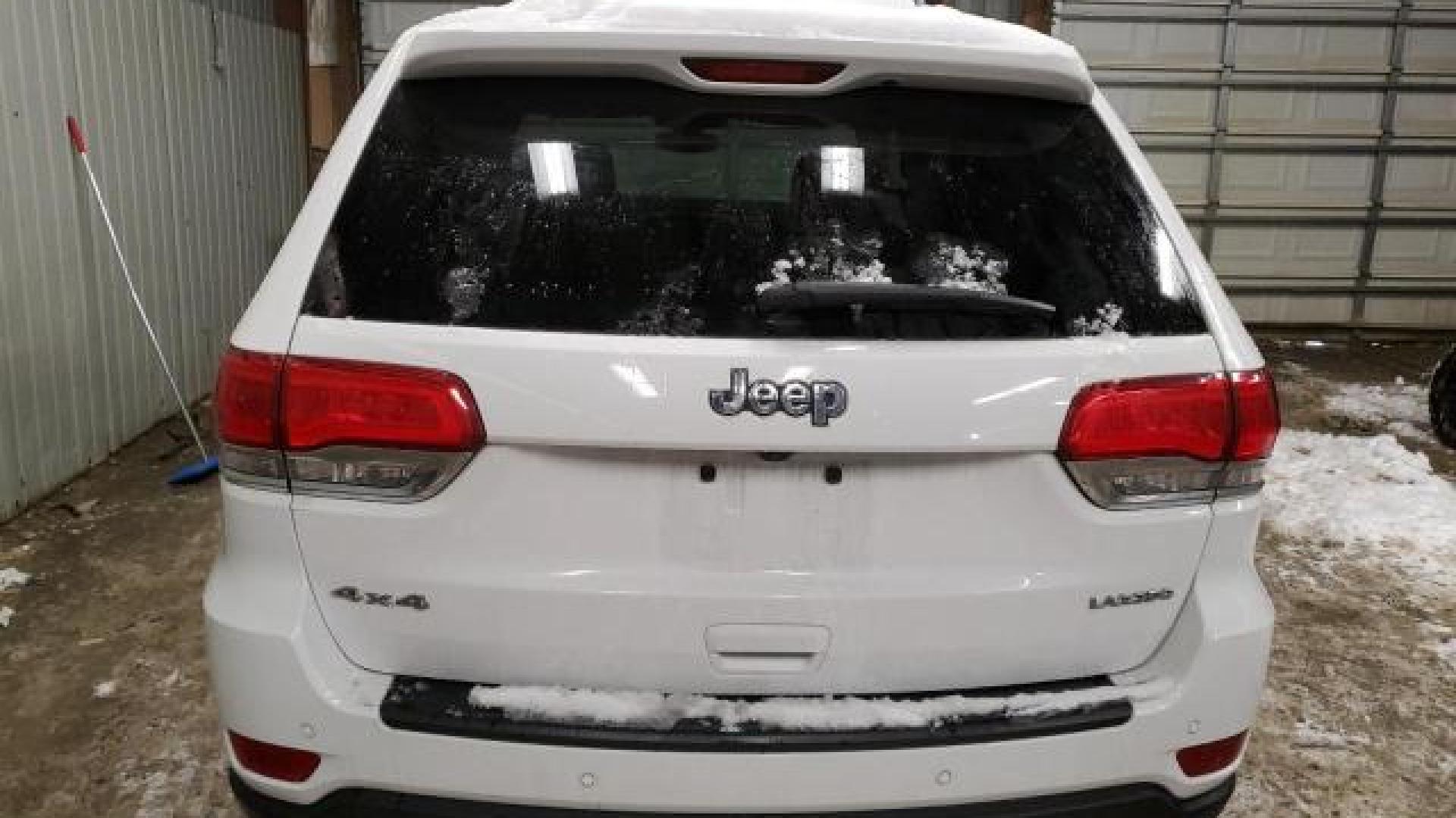 Jeep  - Grand Cherokee - 2018 - White - 87920295